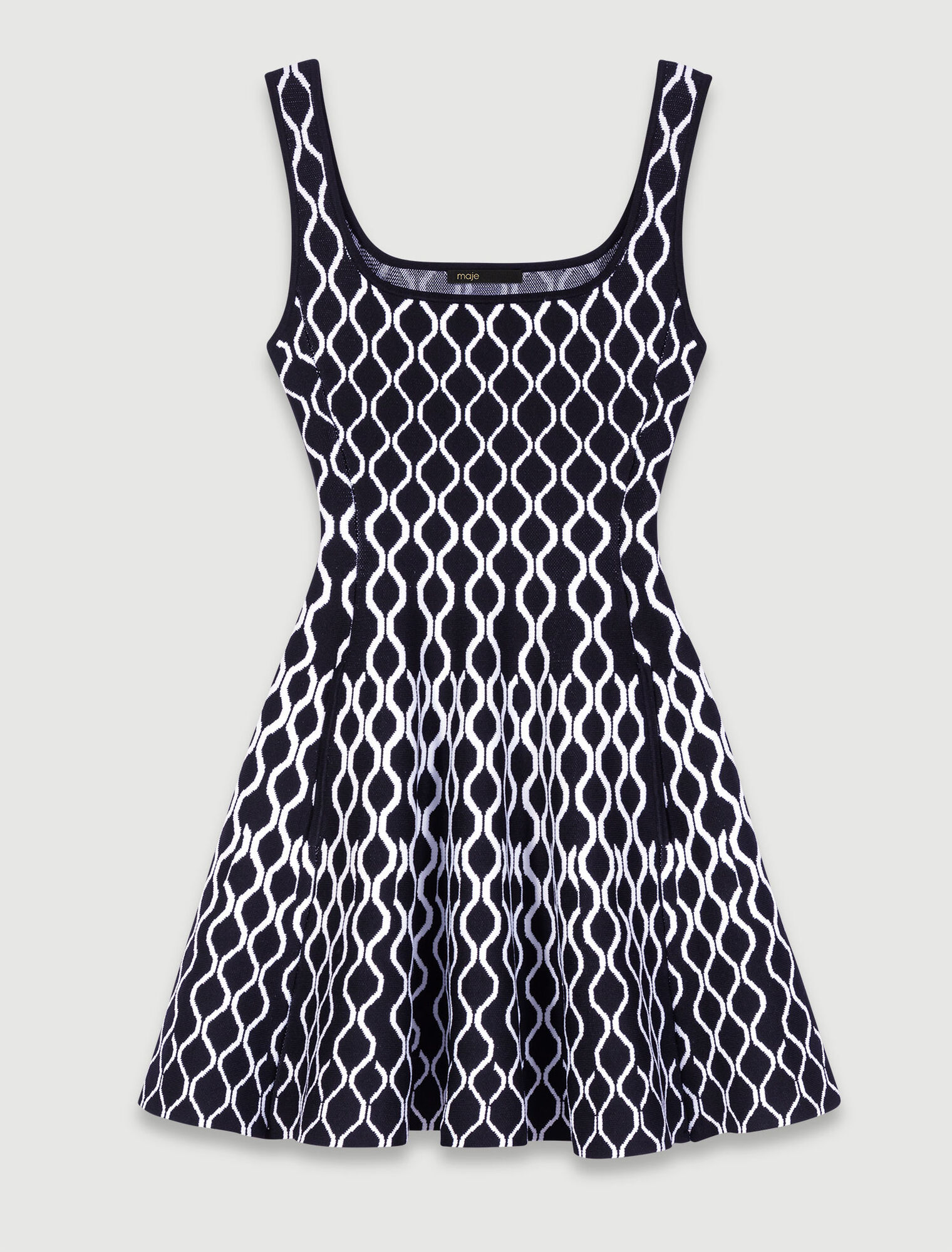 Robe courte en maille jacquard